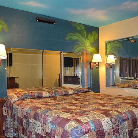 Economy Inn New Orleans Arabi Екстериор снимка